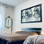 Miraflowers Home